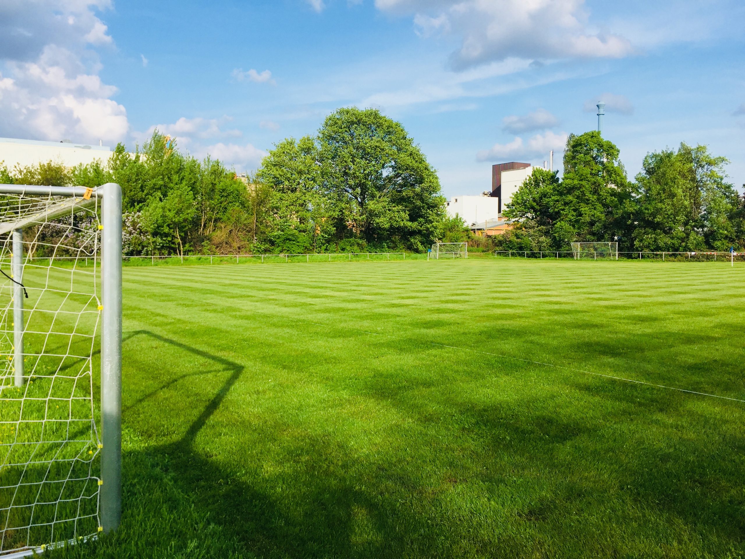 open-air-location-berlin-fußballfeld - Bergius33